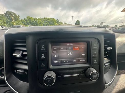 Used 2022 RAM 1500 Big Horn AWD/4WD image 18