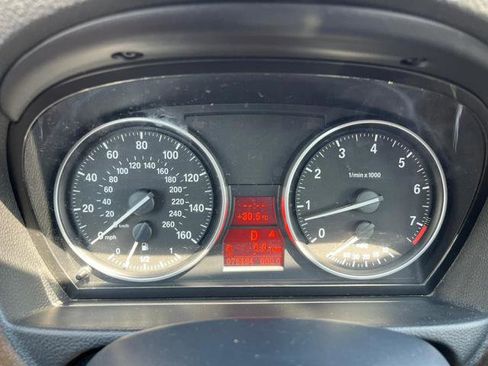 Used 2009 BMW 328i xDrive Sedan image 28