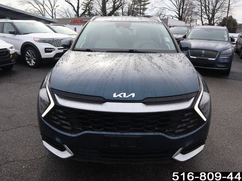 Used 2023 Kia Sportage EX image 2