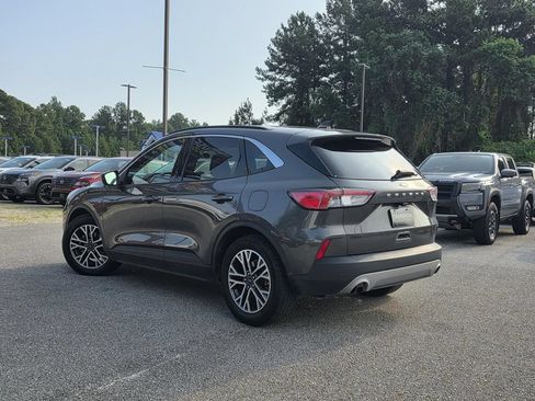 Used 2020 Ford Escape SEL FWD image 4