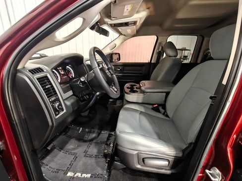 Used 2018 RAM 1500 Express w/ Express Value Package AWD/4WD image 25