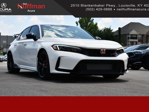 Used 2024 Honda Civic Type R image 1