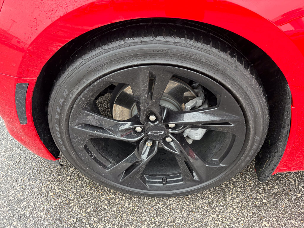 Used 2023 Chevrolet Camaro LT RWD image 29