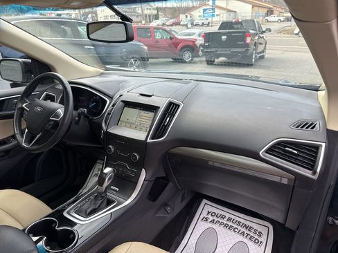 Used 2017 Ford Edge SEL w/ Equipment Group 201A image 23
