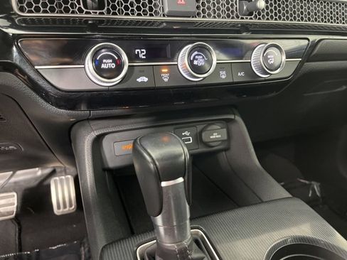 Used 2022 Honda Civic Sport image 13