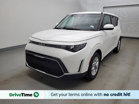 Used 2025 Kia Soul LX w/ LX Technology Package image 1