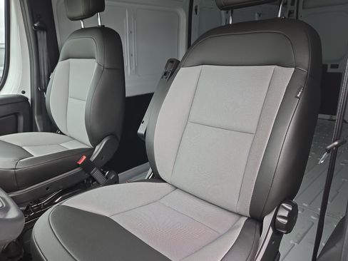 New 2026 RAM ProMaster 2500 image 15