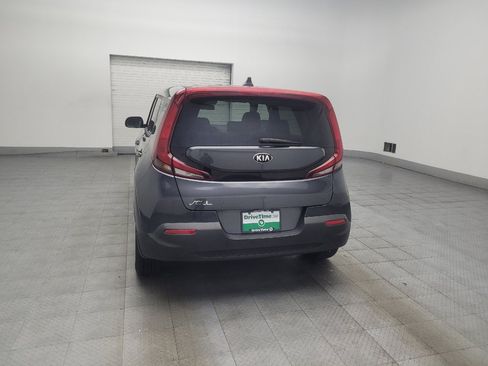 Used 2021 Kia Soul LX FWD image 6