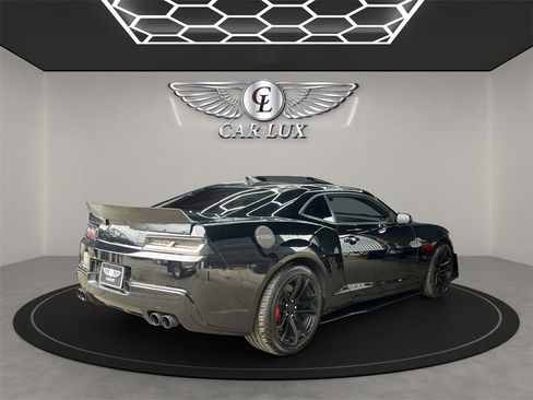 Used 2014 Chevrolet Camaro SS w/ SS Performance Package image 6