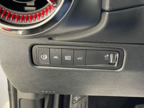 Certified 2026 Chevrolet Equinox EV RS FWD image 15