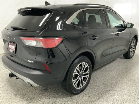 Used 2020 Ford Escape SEL image 6