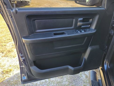 Used 2019 RAM 1500 Tradesman w/ Popular Equipment Group image 10