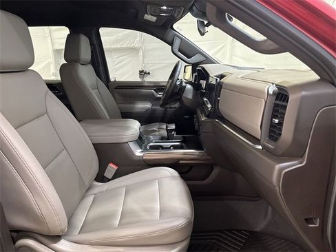 Certified 2024 Chevrolet Silverado 1500 RST image 28