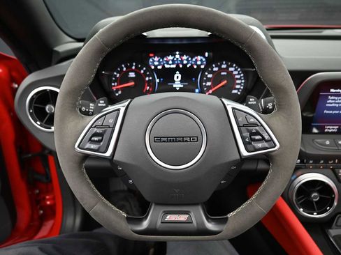 Used 2023 Chevrolet Camaro SS RWD image 7