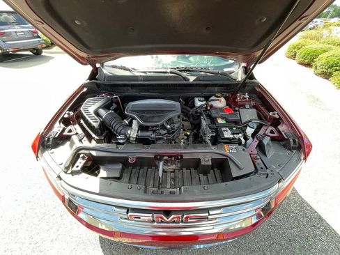 Used 2021 GMC Acadia AT4 AWD/4WD image 34