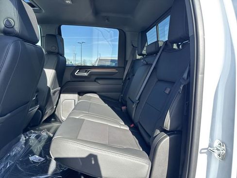 New 2026 GMC Sierra 3500 Denali w/ Denali Reserve Package image 23
