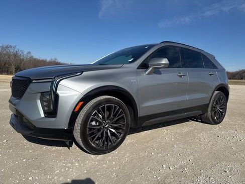 Used 2024 Cadillac XT4 Sport image 1