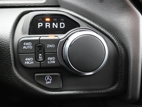 New 2026 RAM 1500 Big Horn AWD/4WD image 23