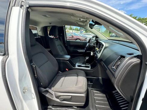 Used 2022 Chevrolet Colorado LT w/ Fleet Safety Package AWD/4WD image 12