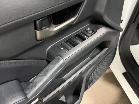 Used 2024 Toyota Tacoma TRD Off-Road w/ TRD Off Road Premium Package image 25