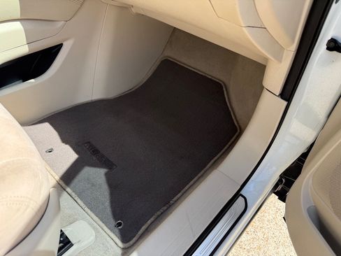 Used 2015 Nissan Murano SV FWD image 21