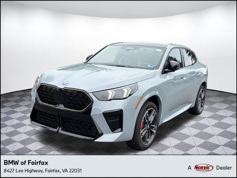 New 2026 BMW X2 xDrive28i w/ Technology Package AWD/4WD image 1