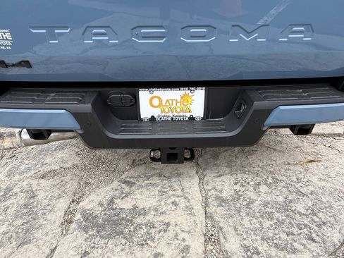 New 2026 Toyota Tacoma TRD Off-Road AWD/4WD image 8