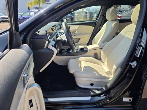 Used 2021 Mercedes-Benz A 220 image 15