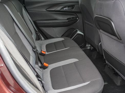 Used 2023 Chevrolet TrailBlazer LT FWD image 13