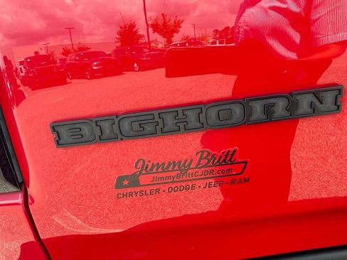 Used 2020 RAM 1500 Big Horn AWD/4WD image 25