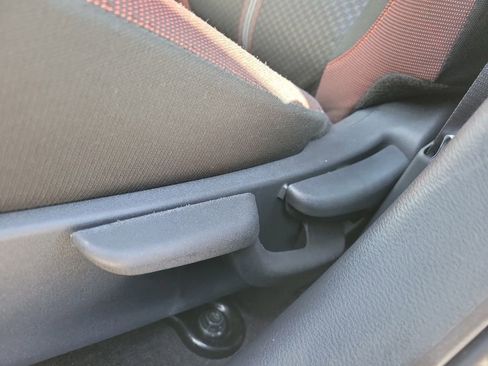 Certified 2025 Nissan Versa SR w/ Trunk Package image 25