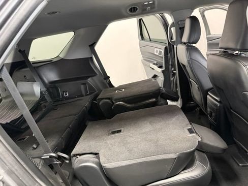 Used 2023 Ford Explorer XLT w/ Equipment Group 202A AWD/4WD image 27