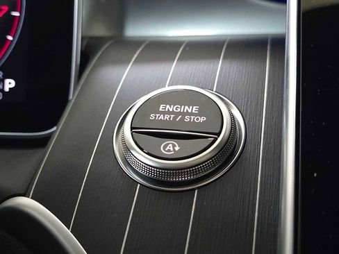 New 2026 Mercedes-Benz GLC 300 4MATIC image 34