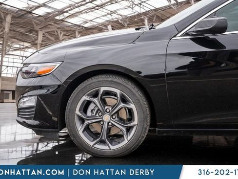 Used 2023 Chevrolet Malibu LT image 29