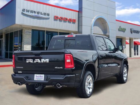 New 2026 RAM 1500 Big Horn AWD/4WD image 5