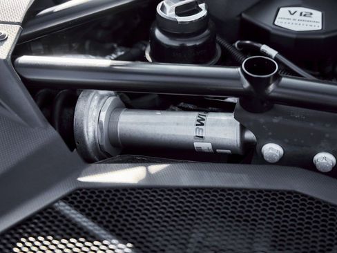 Used 2018 Lamborghini Aventador S AWD/4WD image 29