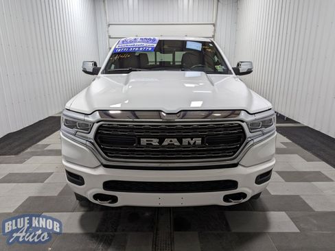 Used 2024 RAM 1500 Limited w/ Body Color Bumper Group image 7