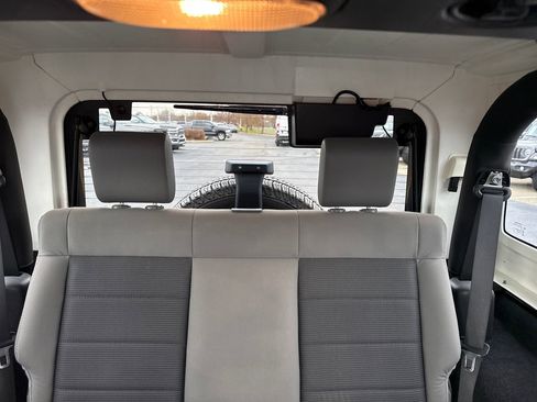 Used 2009 Jeep Wrangler X image 14