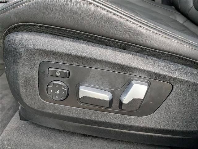 Used 2025 BMW X5 xDrive40i w/ M Sport Package AWD/4WD image 28