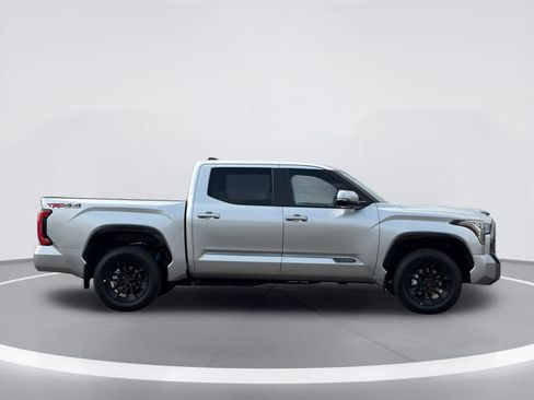 Used 2026 Toyota Tundra Platinum w/ TRD Off-Road Package AWD/4WD image 7