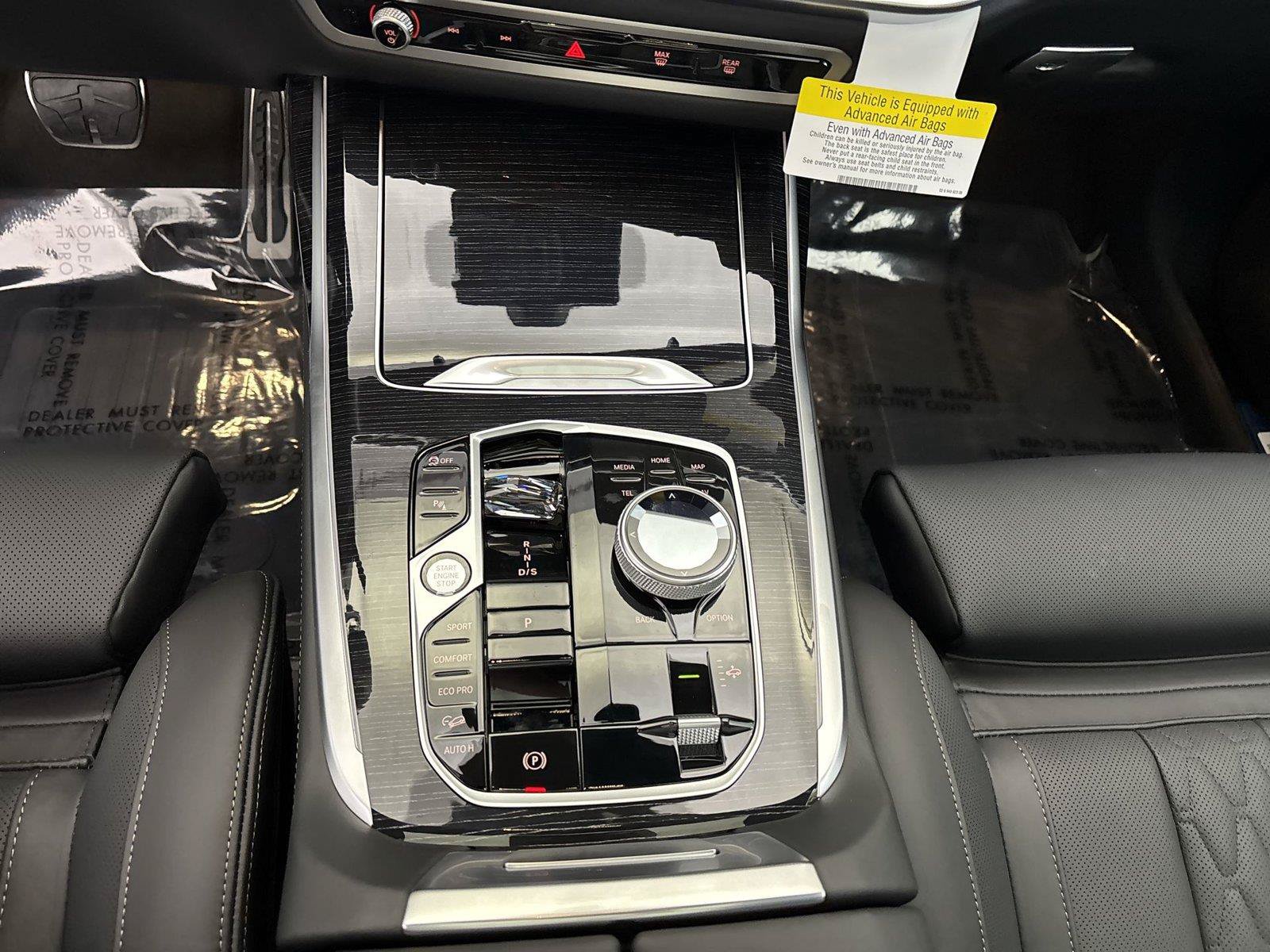 New 2027 BMW X7 xDrive40i w/ Executive Package AWD/4WD image 23