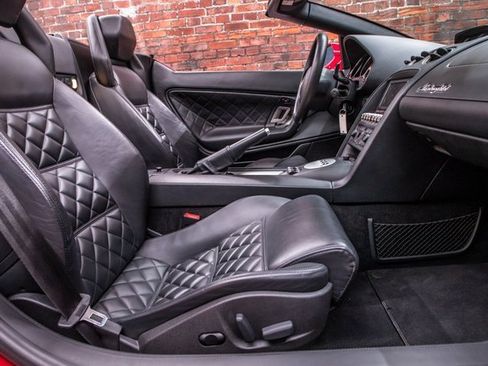 Used 2014 Lamborghini Gallardo LP 550-2 image 26