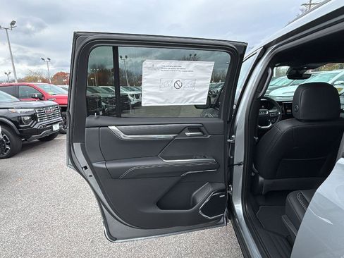 New 2026 GMC Acadia Elevation w/ Elevation Premium Package image 30