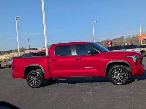 Used 2026 Toyota Tundra SR5 image 3