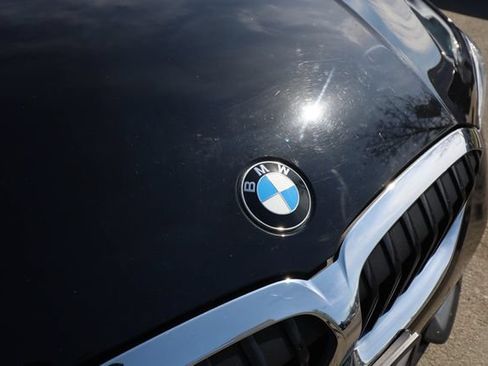 Used 2020 BMW 330i xDrive Sedan w/ Premium Package AWD/4WD image 21