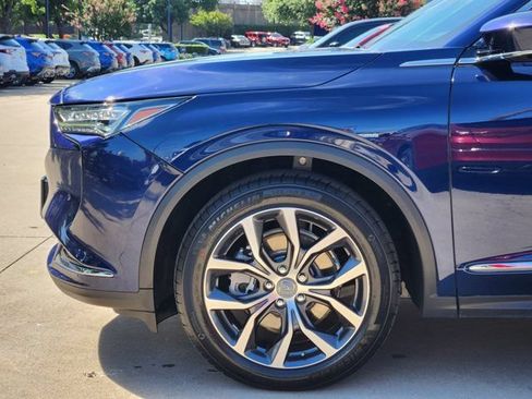 Certified 2024 Acura MDX FWD w/ Technology Package image 9