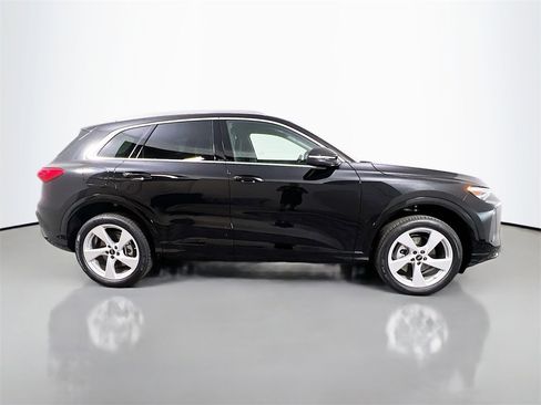 New 2025 Audi Q5 Premium Plus image 8