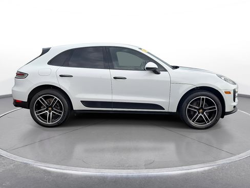 Used 2019 Porsche Macan AWD/4WD image 9