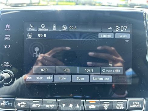 Used 2023 Honda Odyssey Touring image 25