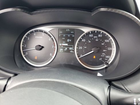 New 2025 Nissan Versa S w/ Trunk Package FWD image 25